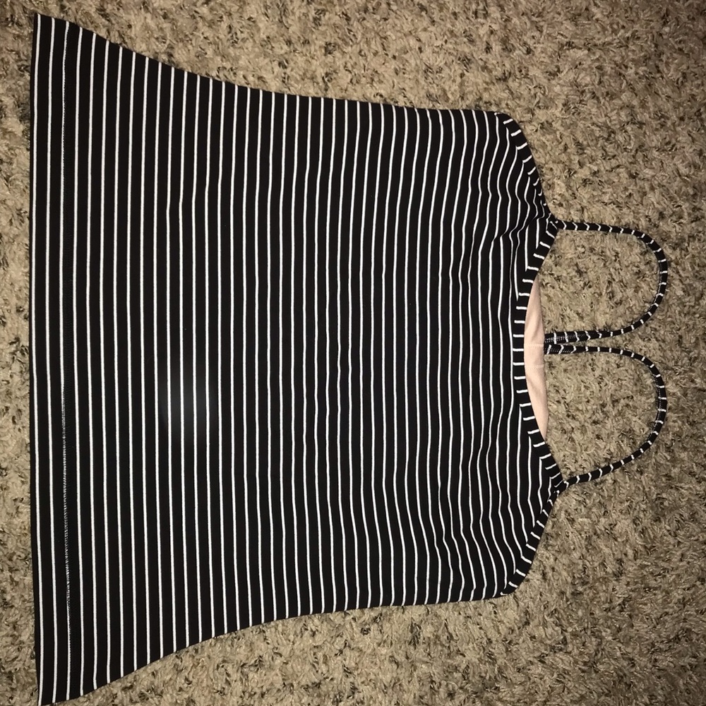 Lululemon tank!